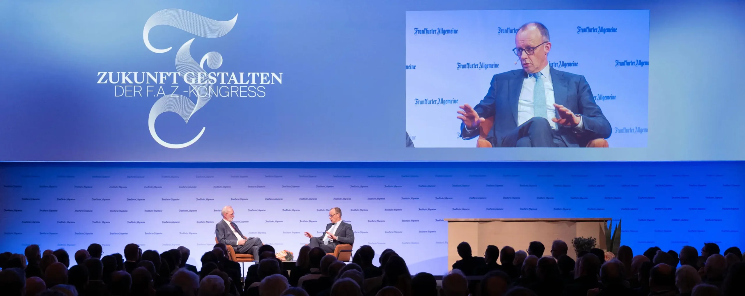 Friedrich Merz im Gespräch mit Berthold Kohler auf dem F.A.Z-Kongress 2025.