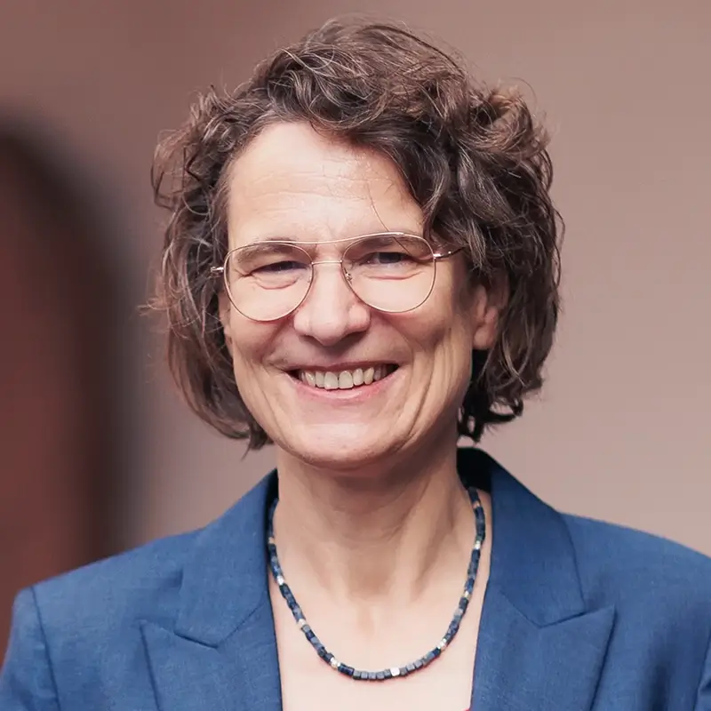 Portrait von Prof. Dr. Christiane Tietz